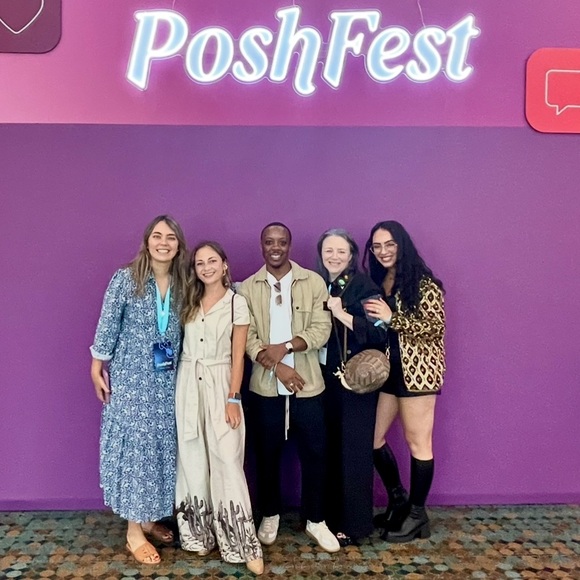 About Us: Four Limes Shop, LLC & Erynn The Reseller - Picture 11 of 16